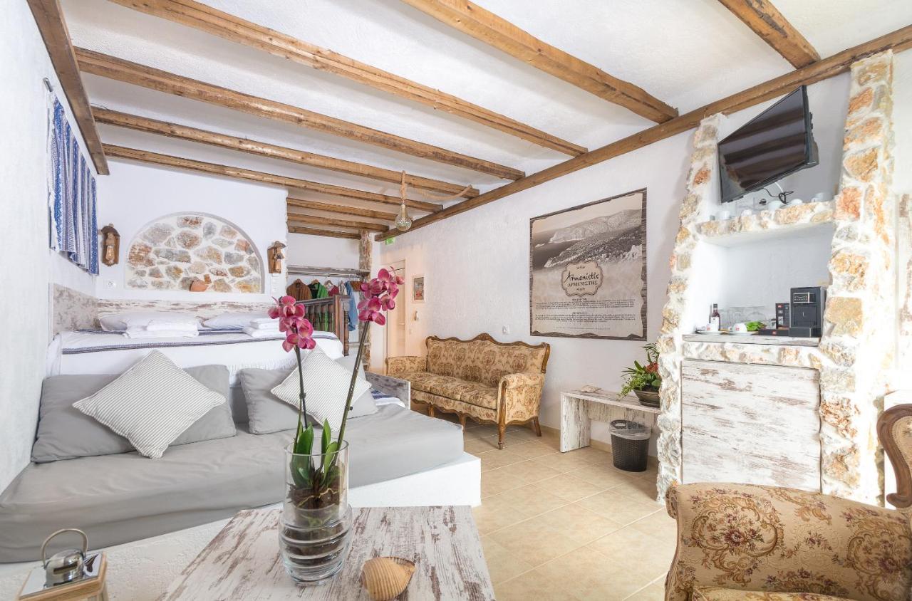 Limeri Traditional 3* Monolithos (Rhodes)