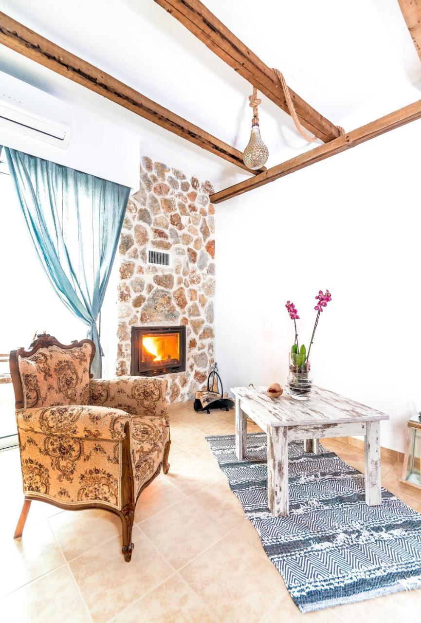 Limeri Traditional 3* Monolithos (Rhodes)
