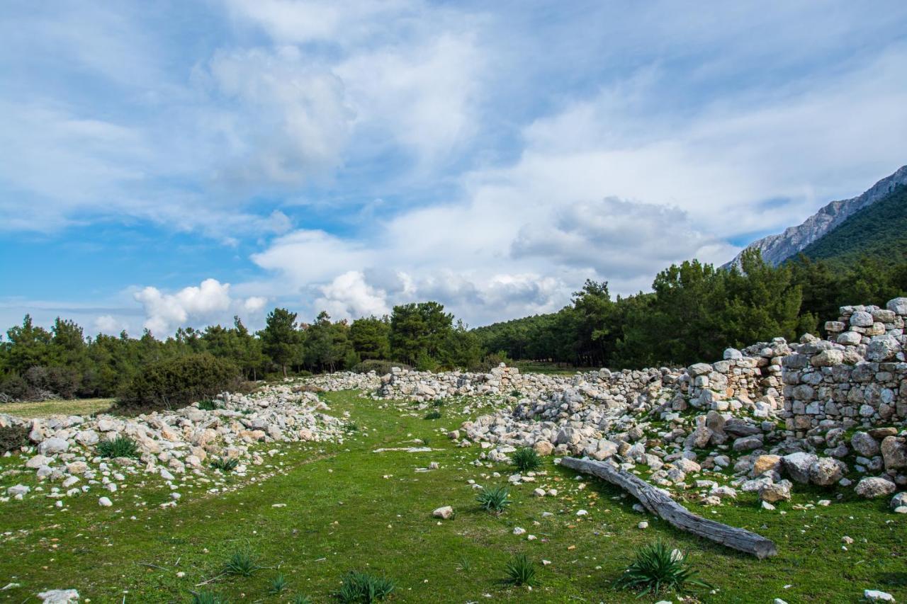 Kro Limeri Traditional Monolithos (Rhodes)